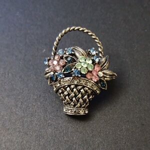 VTG Floral Basket Brooch with Multicolor Crystals